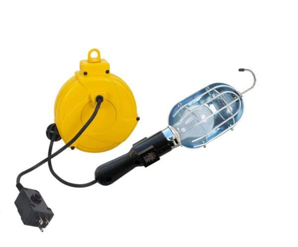 20' Retractable cord reel with work light